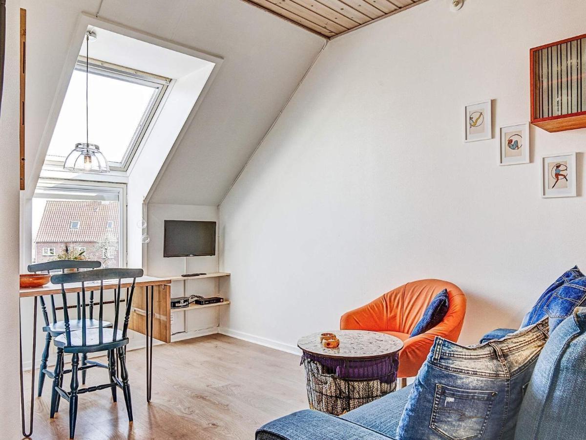 Apartment 4 Person In Gudhjem